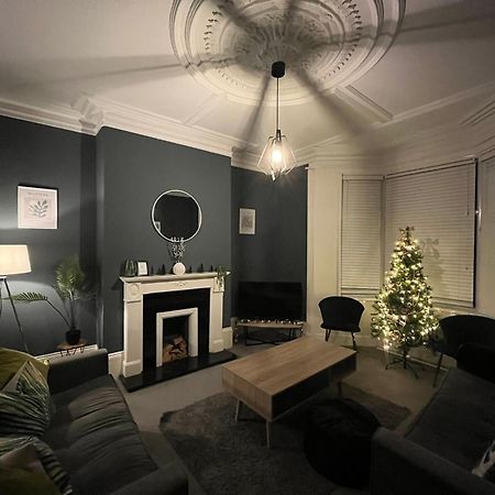 High Barnes 3 Bed House With Parking, Sleeps 7, Quiet Location Sunderland (Tyne and Wear) Exterior foto