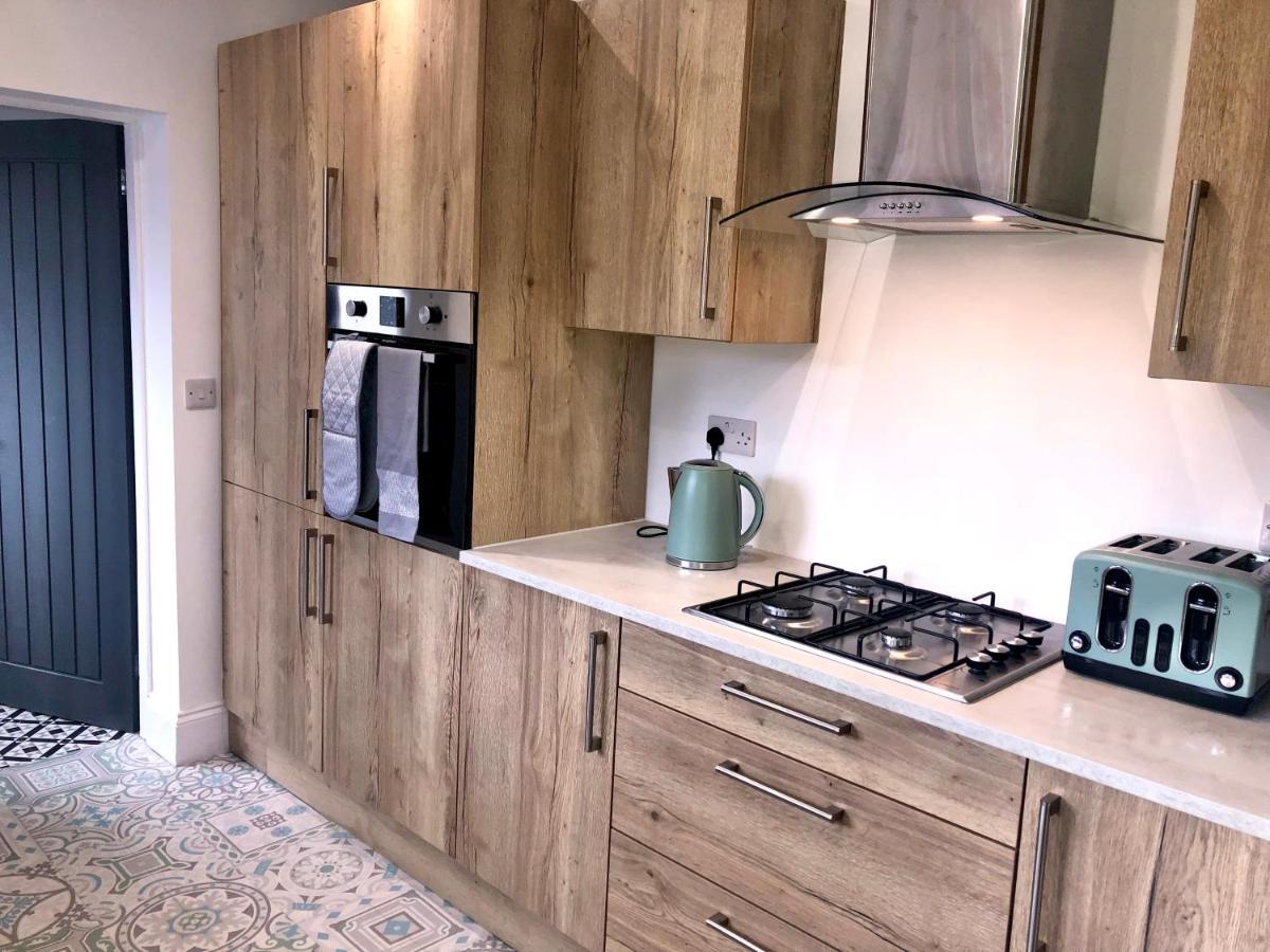 High Barnes 3 Bed House With Parking, Sleeps 7, Quiet Location Sunderland (Tyne and Wear) Exterior foto